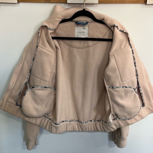 By Anthropologie Daily Practice Fleece Bomber Jacket - Picture 14 of 16